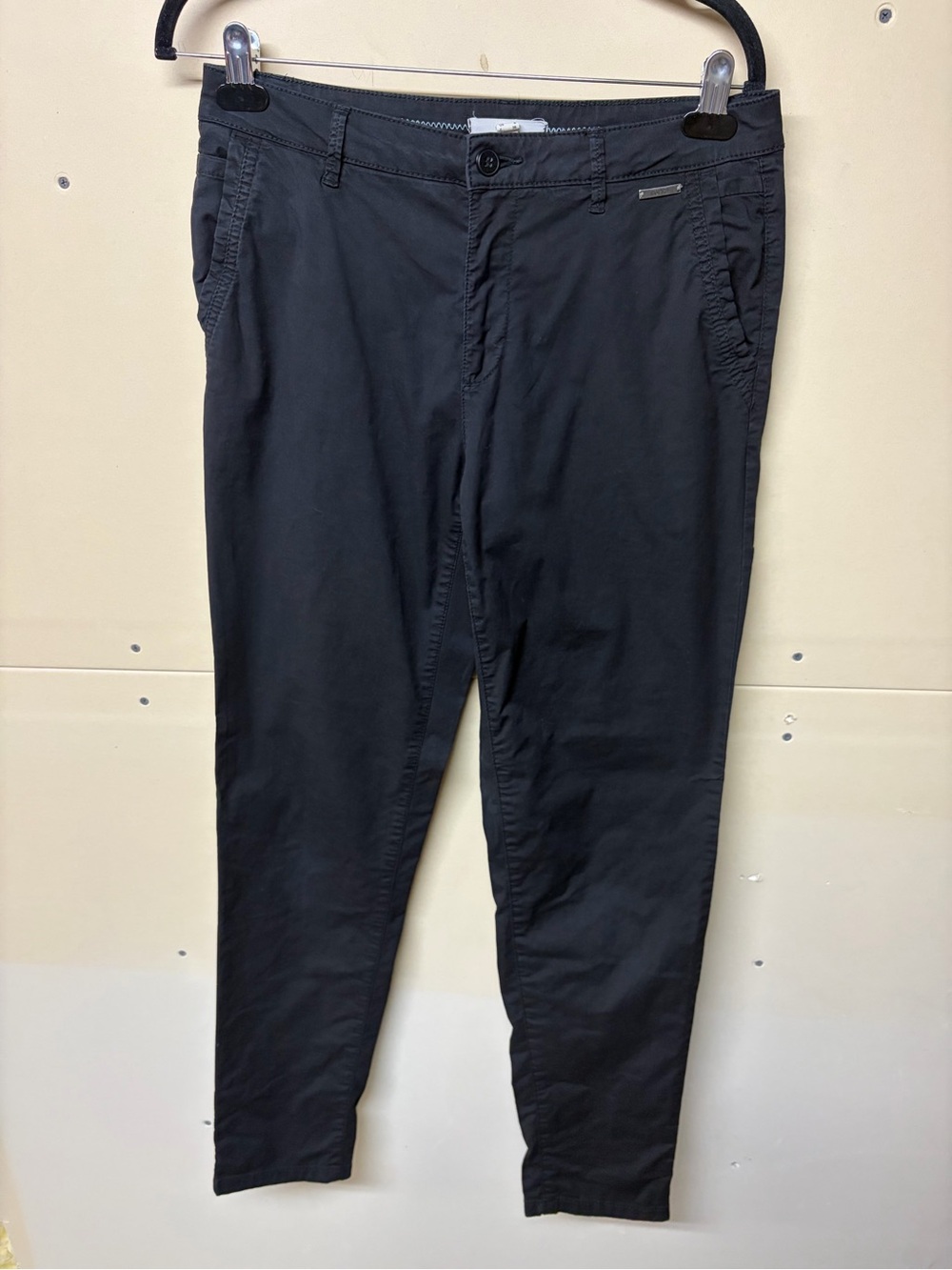 2/$20❤️- PANTS | Women’s Esprit chino pants size 6